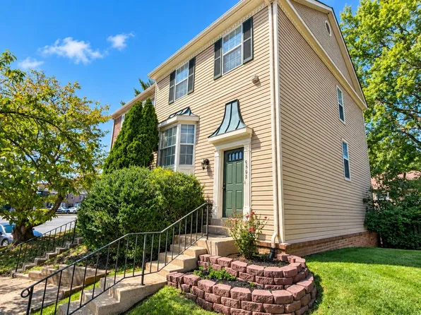 9602 Blake Ln, Fairfax, VA 22031