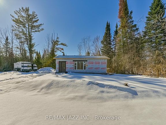 3rd image of 3338 Monck Rd