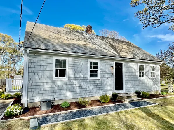 18 Wood Road, South Yarmouth, MA 02664
