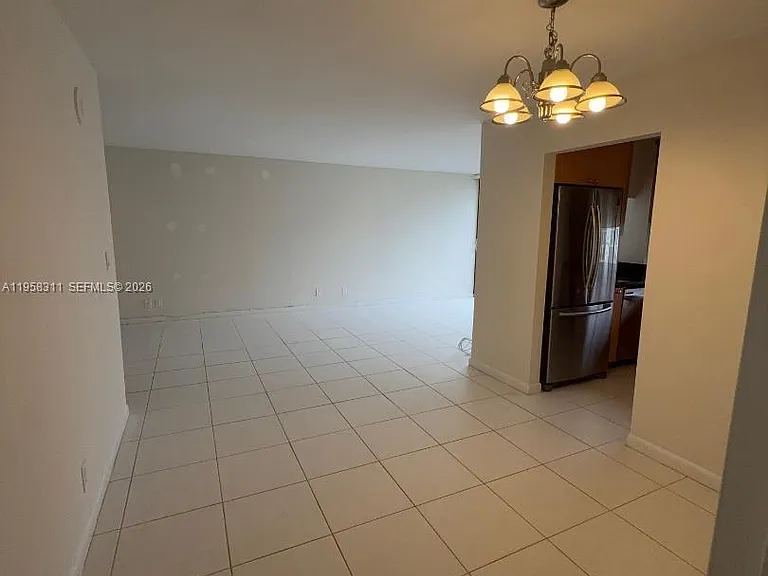 16919 N Bay Rd #507 — Photo 21