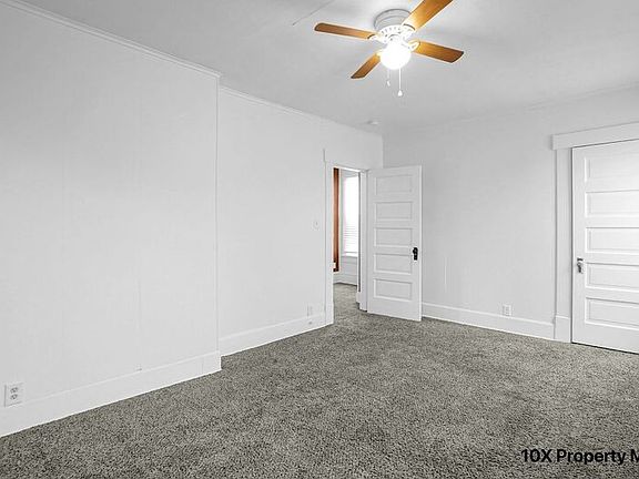 5th image of 241 Midland Ave