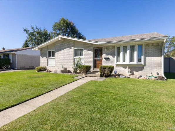 15416 Anthony St, Romulus, MI 48174