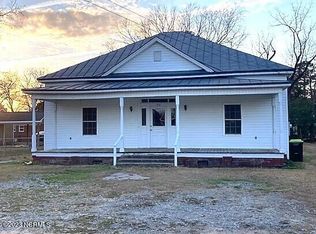 212 S Faison Ave, Faison, NC 28341