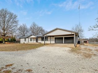 10860 Easy St, Bentonville, AR 72712