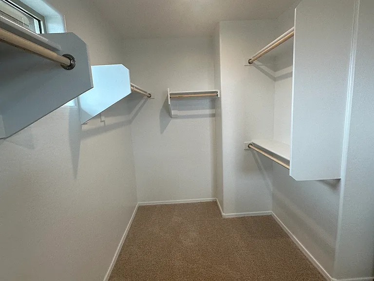 13330 W Eagle Feather Rd — Photo 29