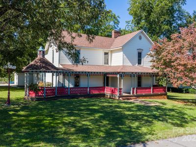 101 1st St NW, Catawba, NC, 28609