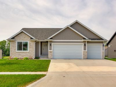 520 Creekview Ave, Polk City, IA, 50226