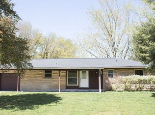 8925 Marx Rd, Evansville, IN 47720