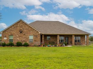 5236 Hillboldt Rd, Sealy, TX 77474
