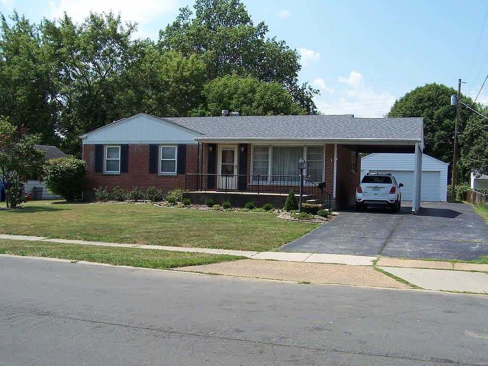 1st image of 465 S Jefferson St
