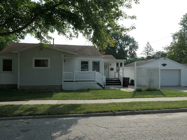 128 N Union St, Ithaca, MI 48847