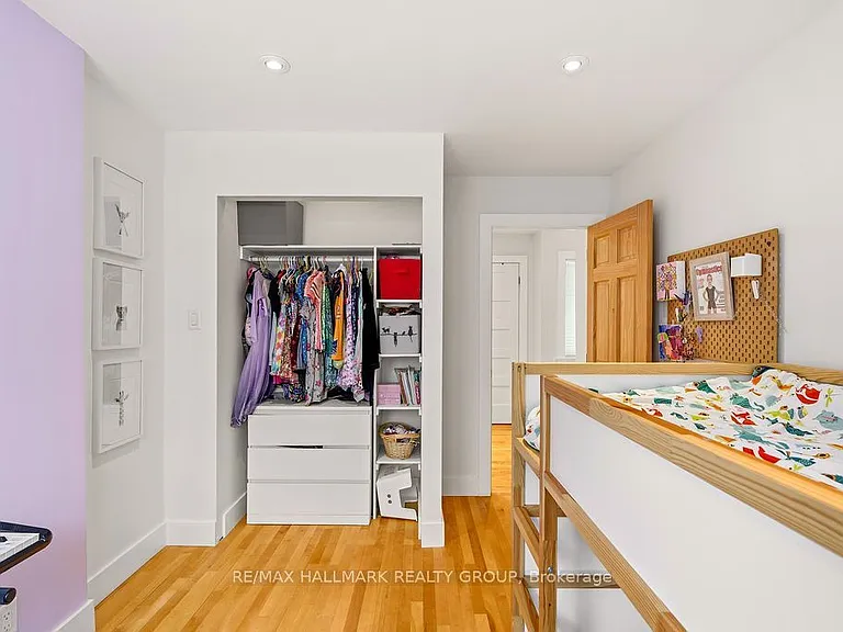 23 Newton St — Photo 31