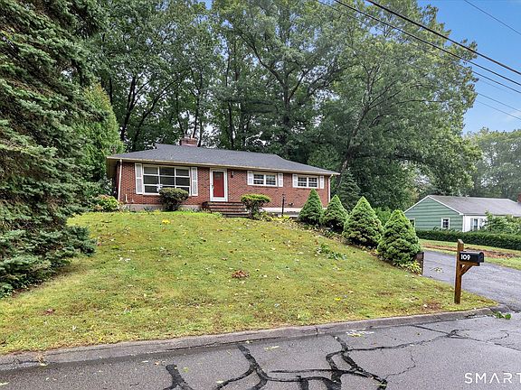 3rd image of 109 Woolsley Avenue