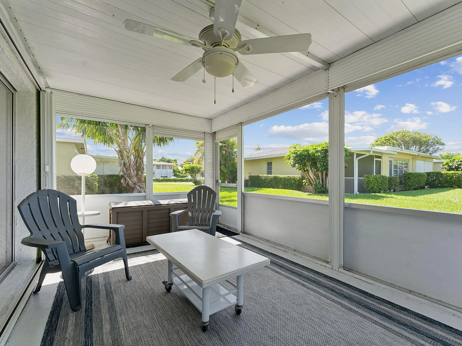 2 bed, 2.0 bath, 982 sqft, $2,500 — Photo 4