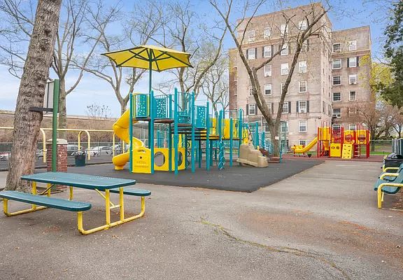 5th image of 51-10 30th Ave #G3o