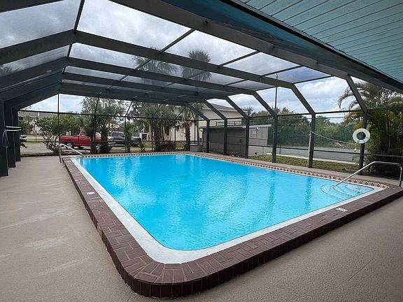 2nd image of 22523 Westchester Blvd Unit 204D