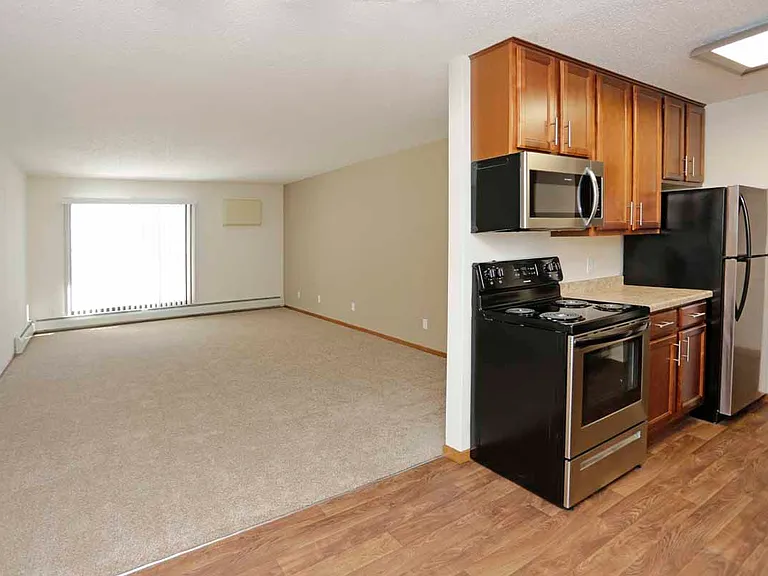 Eagle Ridge Apartments — Photo 38