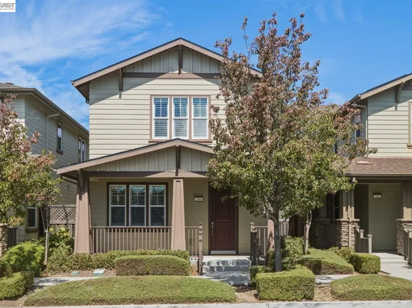 388 C St, Hayward, CA 94541