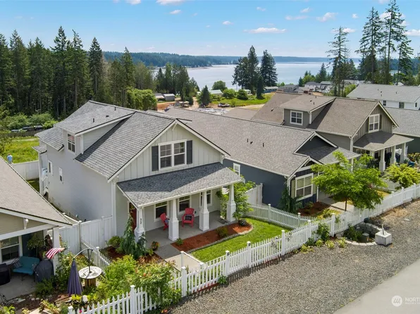 30 E Cedarland Lane, Allyn, WA 98524