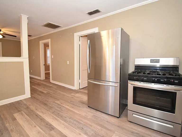 1521 Cooktown Rd — Photo 8