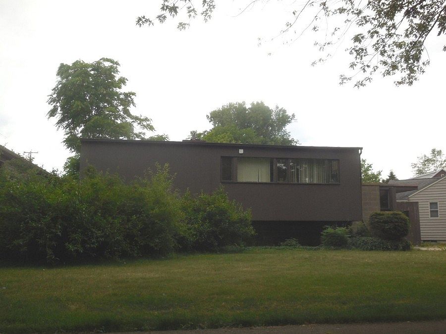 1st image of 105 Garland Dr