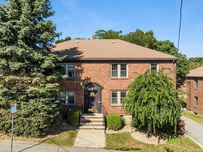 9 Common St APT 3, Quincy, MA, 02169