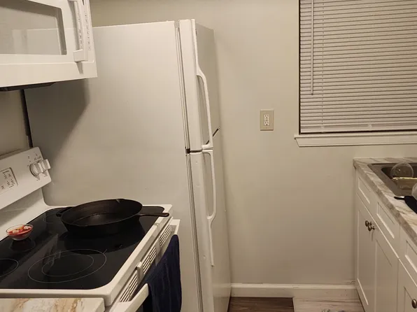 5916 Somerset Rd, Riverdale, MD 20737