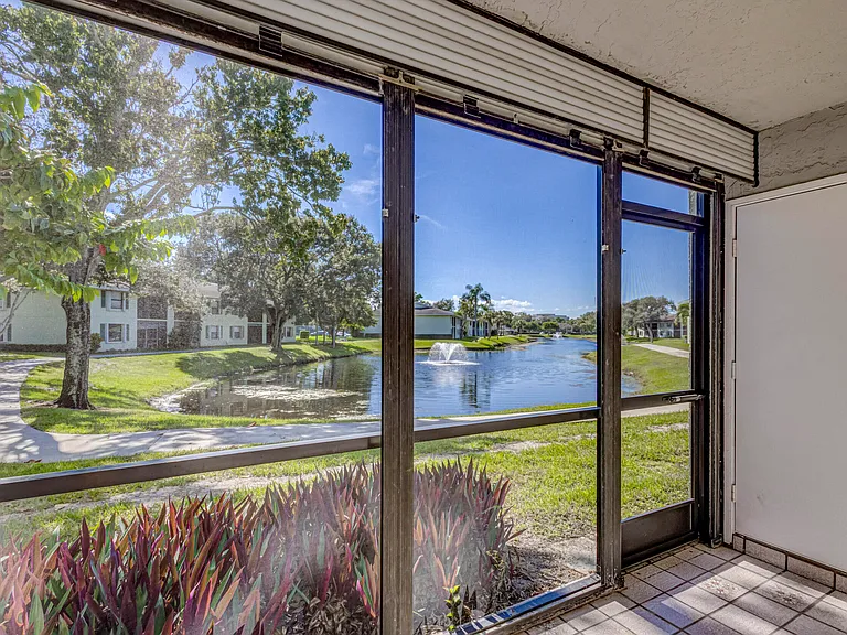 601 Sabal Ridge Cir #A — Photo 50