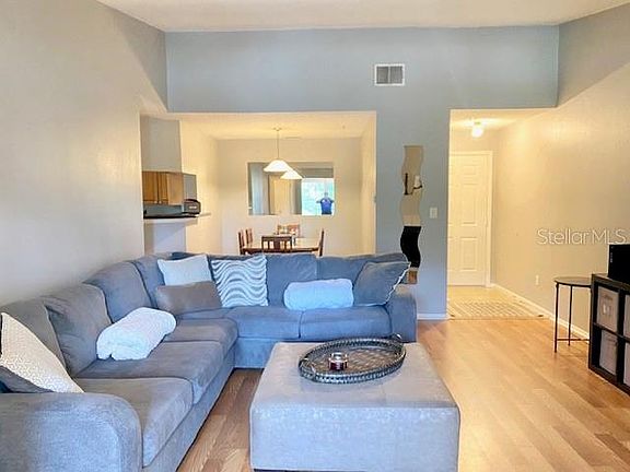 4th image of 236 Afton Sq Unit 309