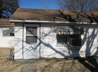 408 McKinley Ave, Richmond, MO 64085