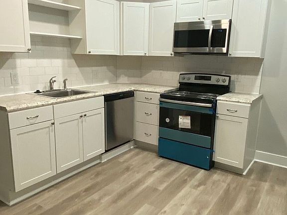 4th image of 53-55 N Guilford Ave #53