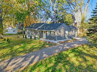 681 Glencoe St NE, Fridley, MN 55432