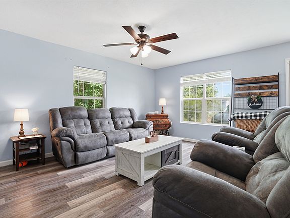 2nd image of 181 Moss Ln