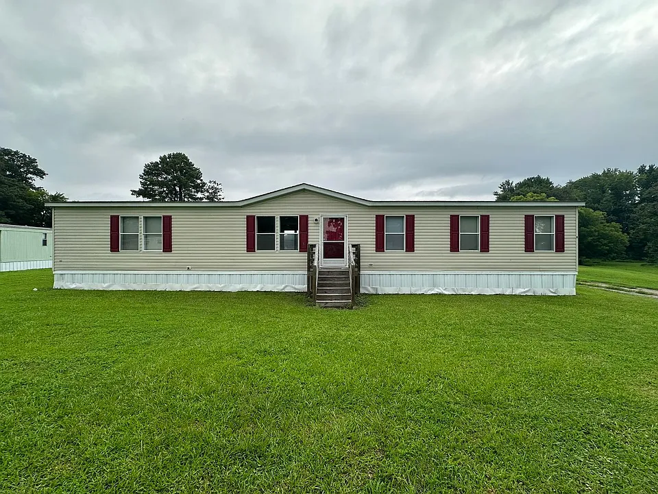 1114 Northside Rd #8