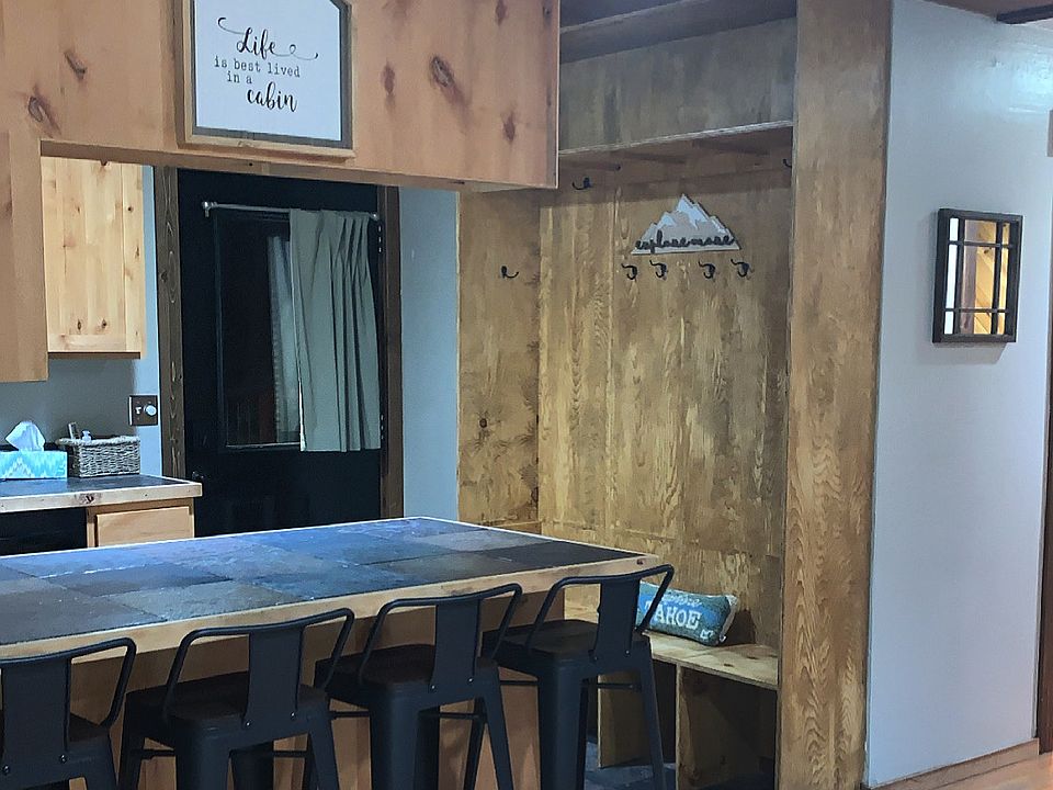 1st image of 12904 Sierra Dr E
