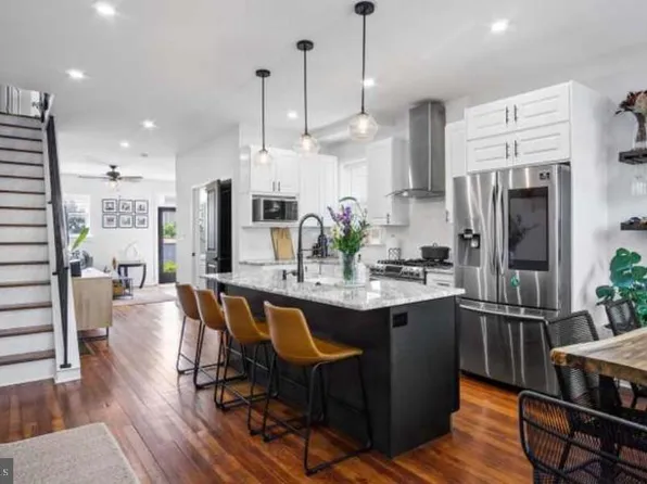 271 Lemonte St, Philadelphia, PA 19128