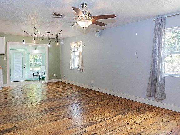 5th image of 13319 S Fork Dr