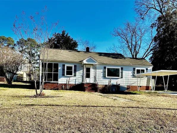 207 Sunset Ave, Great Falls, SC 29055