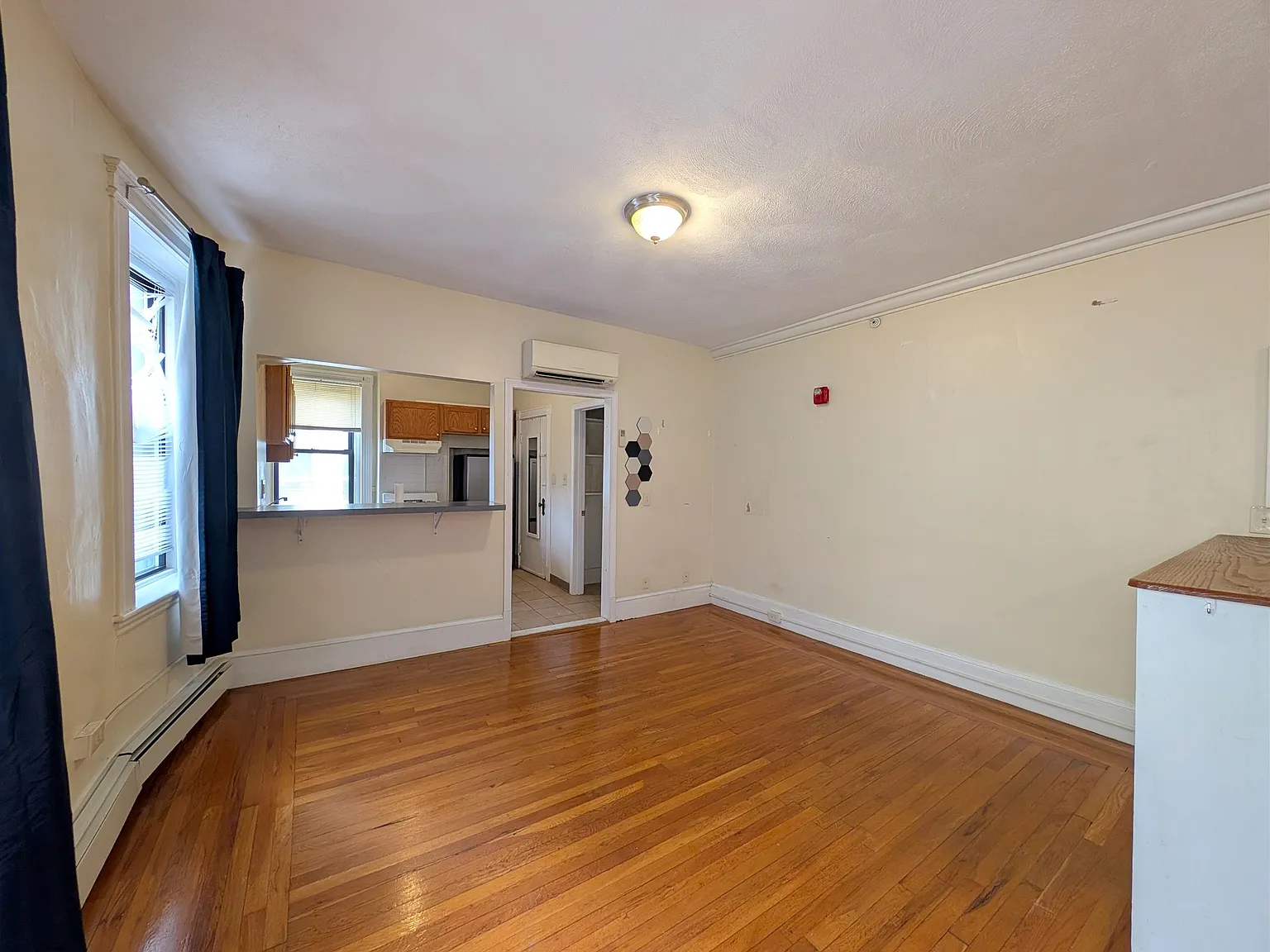 77 Hancock St — Photo 3