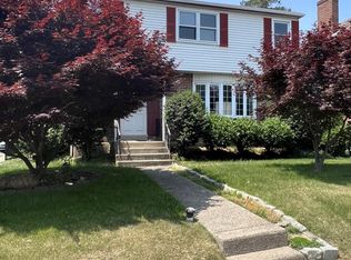 131 E Plumstead Ave, Lansdowne, PA 19050
