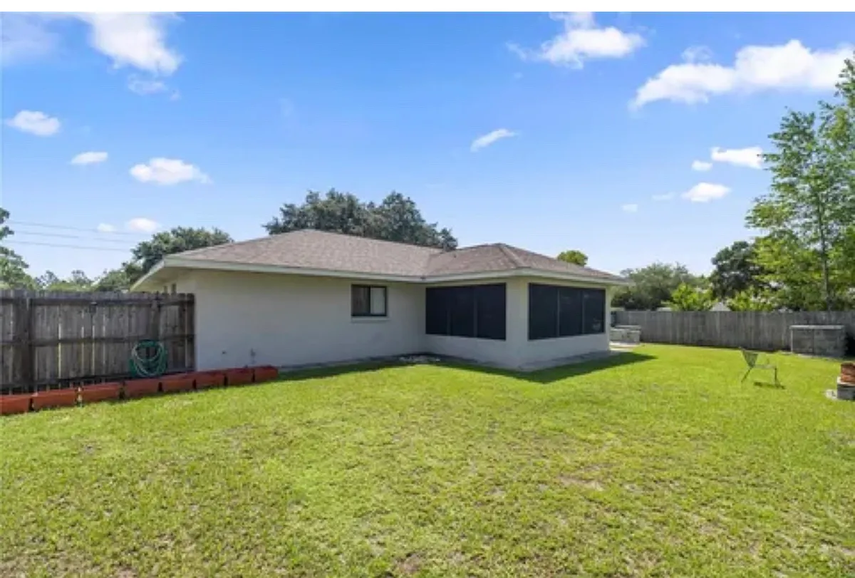 Building Photo - 5216 Pecan Rd