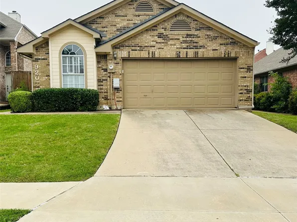 920 Plantation Dr, Lewisville, TX 75067