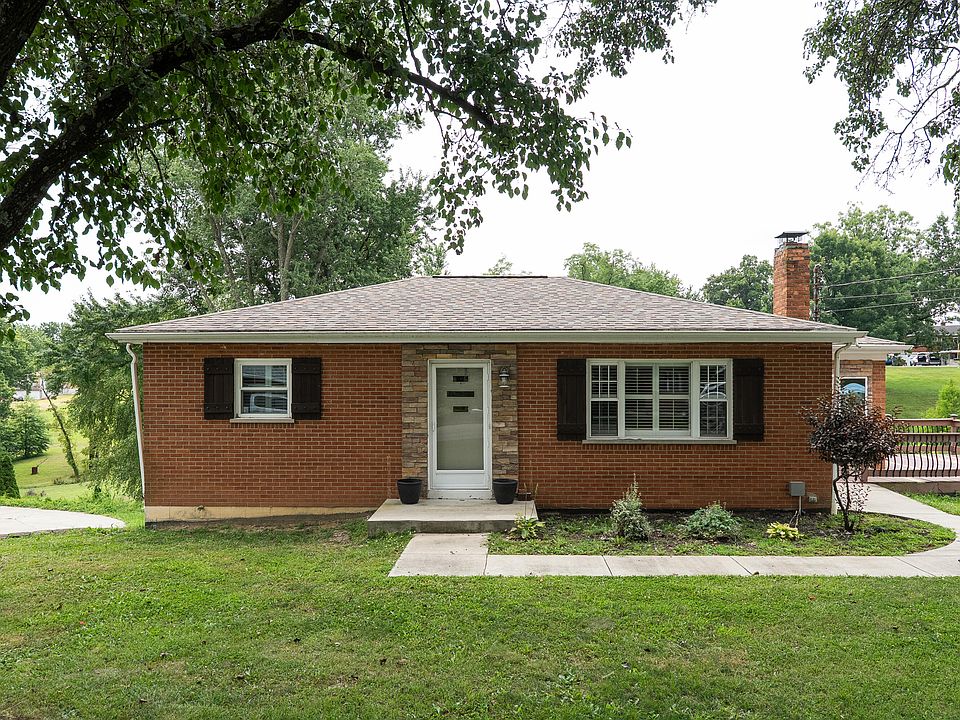 1st image of 25 Sidney Dr