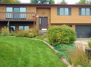 2718 Greenbriar Dr, Great Falls, MT 59404