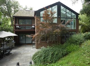 2302 Chain Bridge Rd NW, Washington, DC 20016