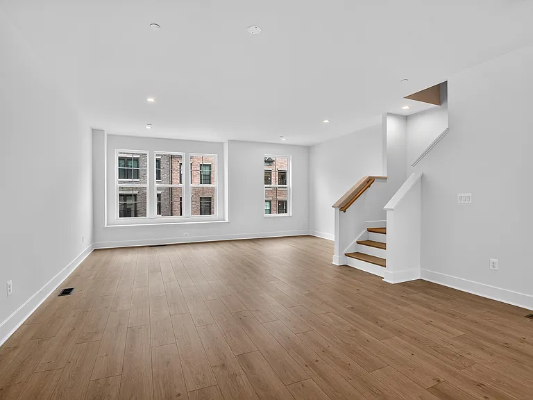 5017 Dulcet Dr — Photo 14