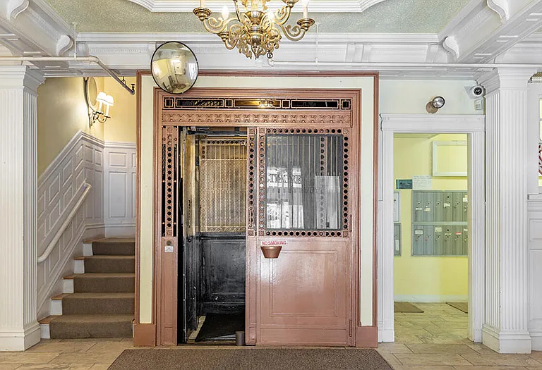 Bayview Apartments — Photo 2