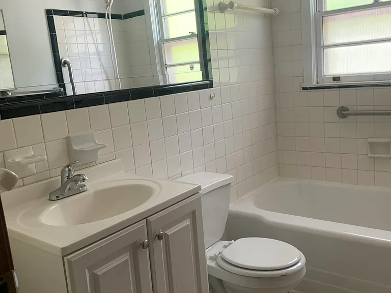 117 Shadowmoor Dr #B — Photo 11