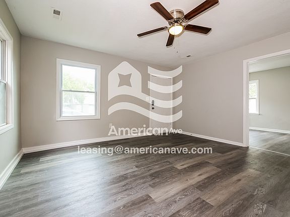 3-Living Room