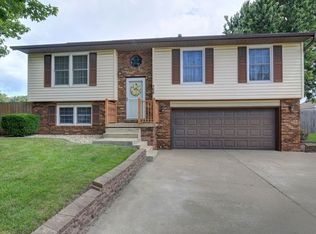 508 High Hill Rd, Philo, IL 61864